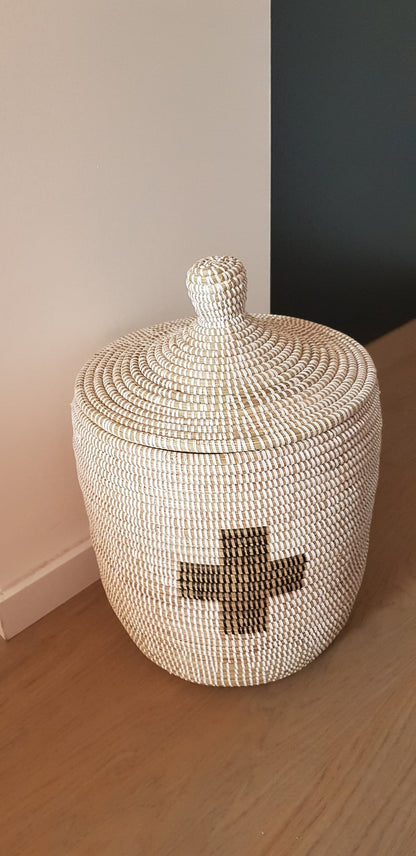 White Basket, Black and White Design, Small Laundry Basket BKMB-25-02