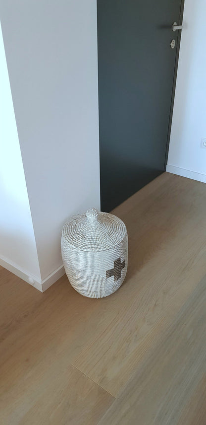 White Basket, Black and White Design, Small Laundry Basket BKMB-25-02